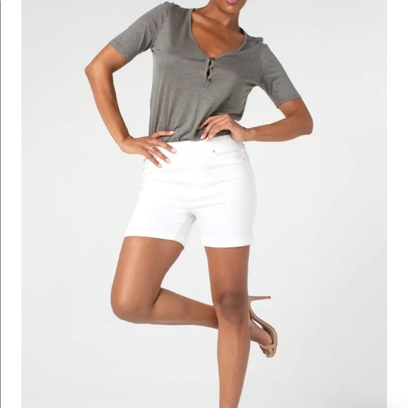 🔥LIVERPOOL🔥CHLOE FIT JEAN SHORTS IN BRIGHT WHITE SIZE 4 NWT - Picture 3 of 4